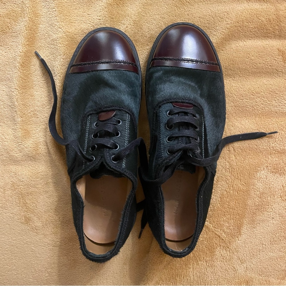 Marc Jacobs Pony Hair Lace up shoes